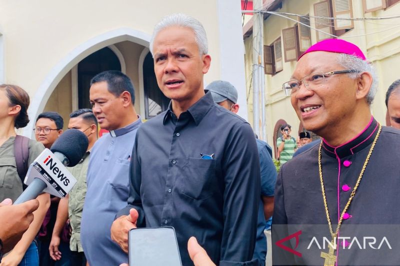 Ganjar temui Uskup  Bogor bahas soal harapan kesetaraan