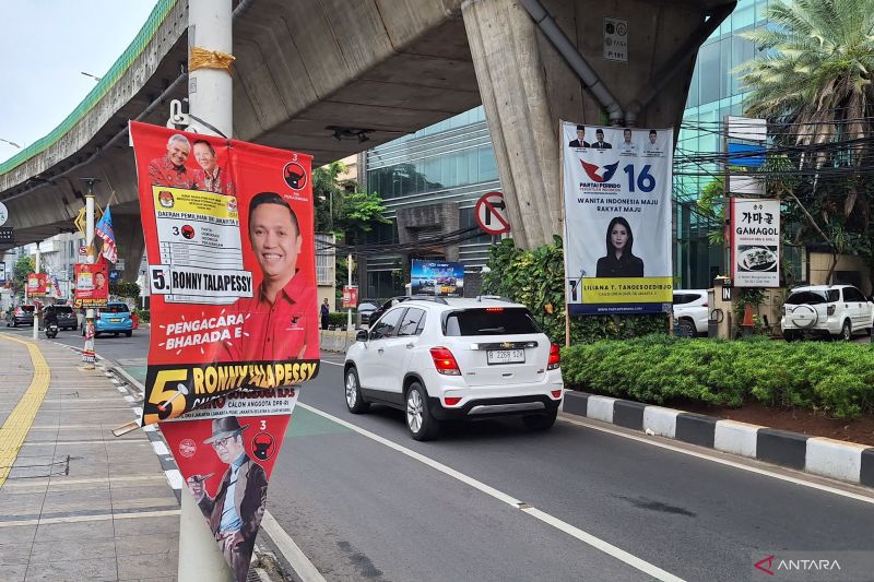 Personel gabungan siap turunkan APK serentak jelang masa tenang pemilu