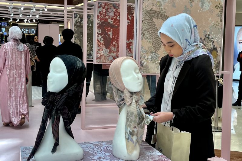 Tren fesyen Muslim 2024 hingga penjualan mobil listrik di Korsel