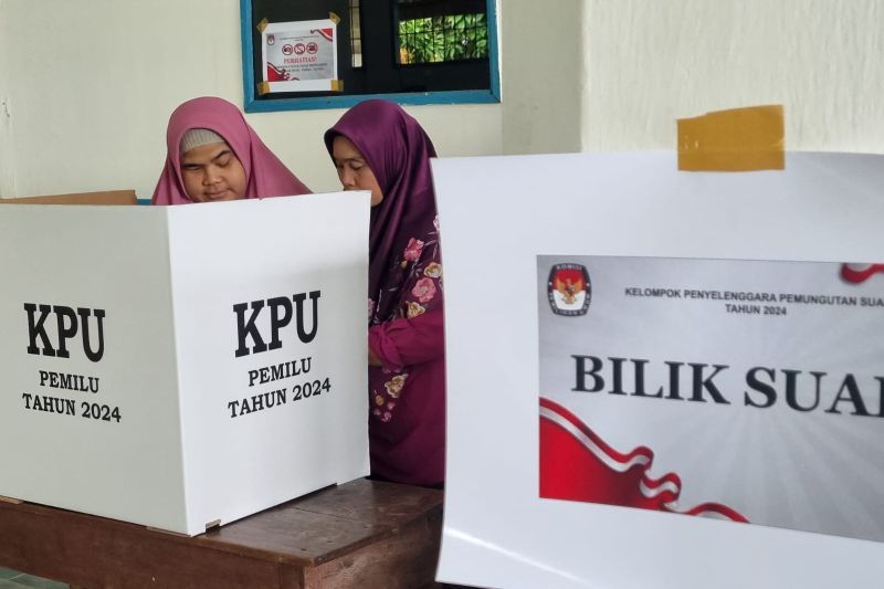 Tunanetra di Palembang antusias gunakan hak pilih pada Pemilu 2024