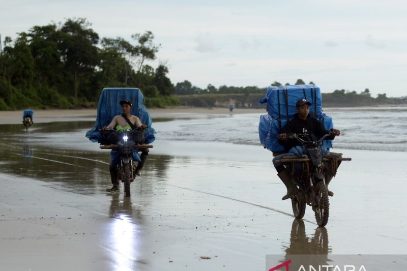 Distribusi balik logistik Pemilu 2024 dari pedalaman Lampung