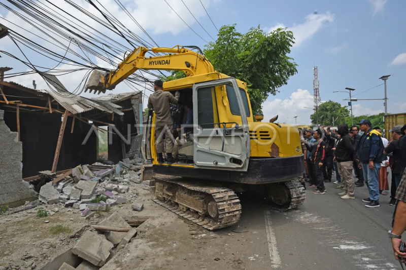 Pembongkaran tempat hiburan ilegal