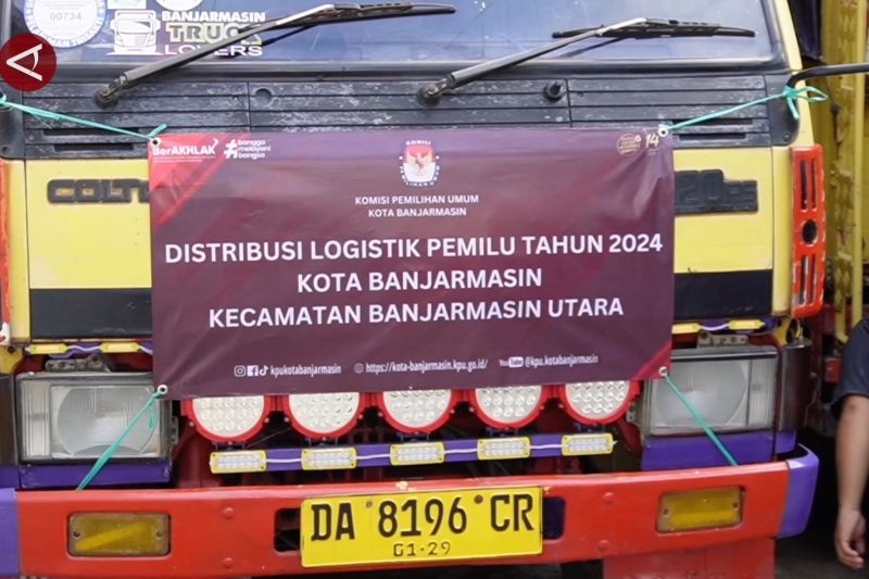 KPU Banjarmasin distribusikan logistik Pemilu 2024 ke Kecamatan