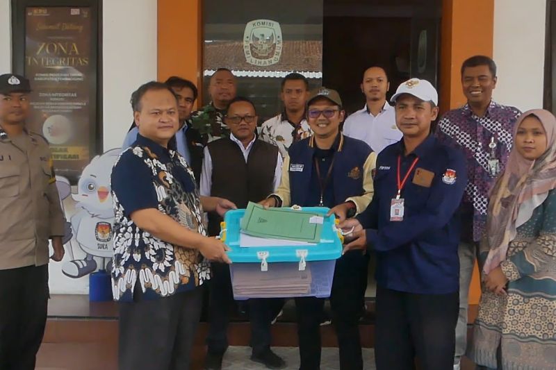 PPK mulai kembalikan logistik pemilu ke KPU Temanggung