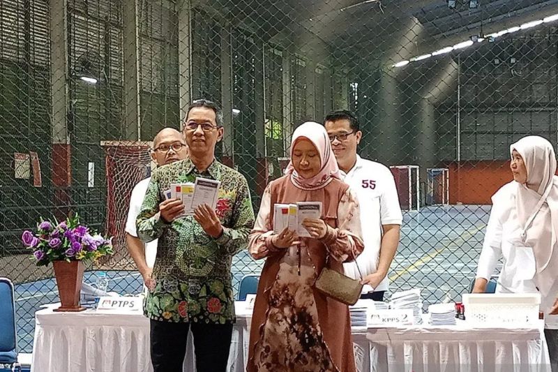 Heru ingatkan warga untuk menjaga iklim tetap kondusif pasca-pemilu