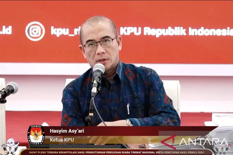 Hari ke-14 KPU RI gelar rekapitulasi penghitungan suara dua panel