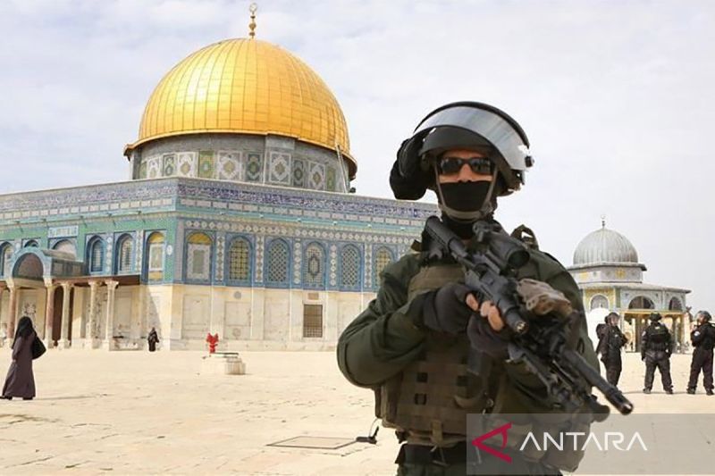 Israel batasi warga Palestina ke Al-Aqsa di Jumat keempat Ramadan