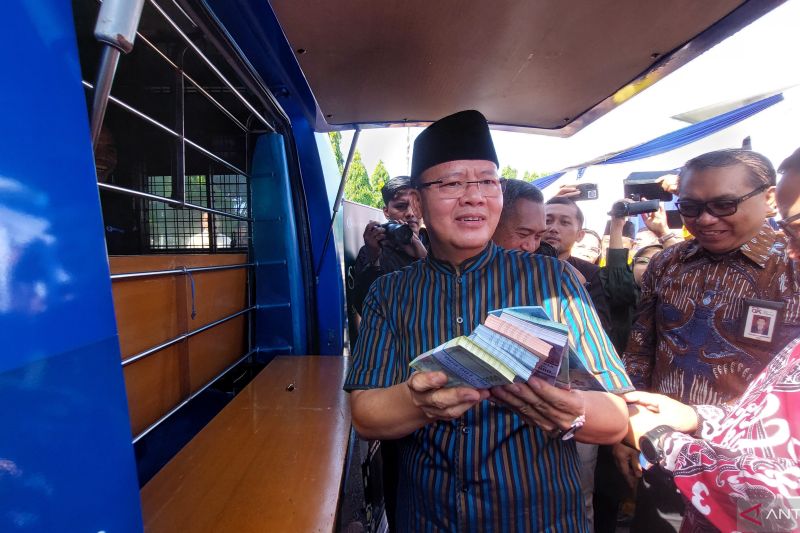 Gubernur Bengkulu minta masyarakat bijak belanjakan gaji-THR lebaran