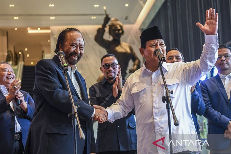 Bertemu Surya Paloh, Prabowo sebut rakyat ingin para pemimpin rukun