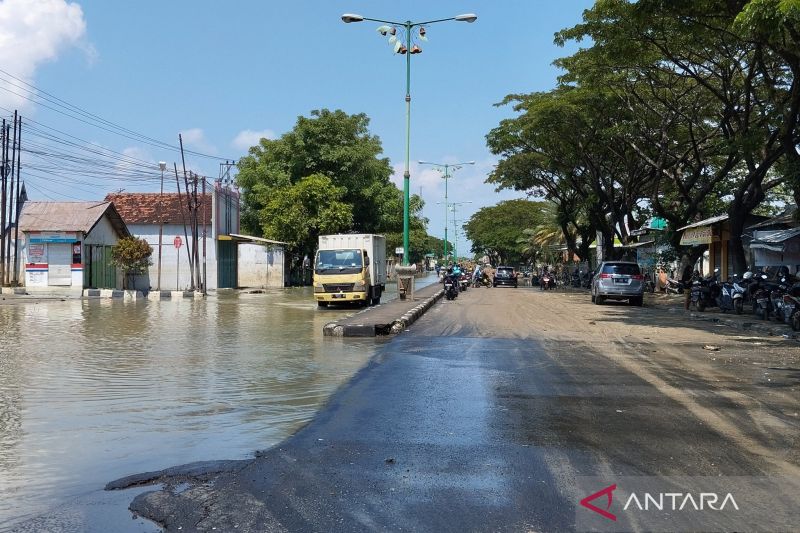 Pimpinan MPR ingatkan pusat-daerah ambil langkah atasi banjir Pantura