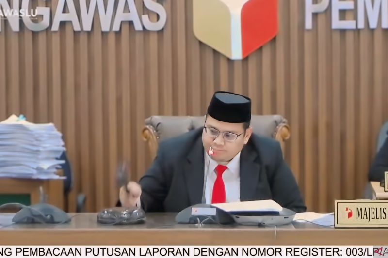 Bawaslu putuskan KPU langgar kasus penggelembungan suara di Jatim