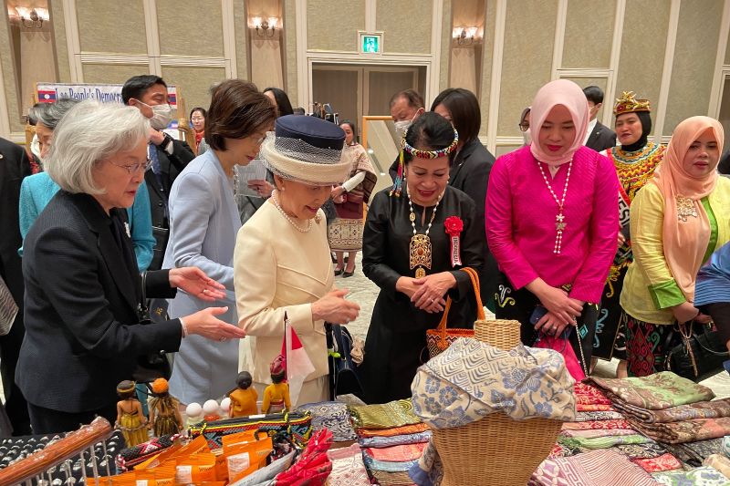 DWP KBRI Tokyo promosikan budaya Indonesia melalui bazar amal