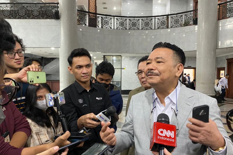 Otto sebut empat menteri jadi berkah terselubung bagi Prabowo-Gibran