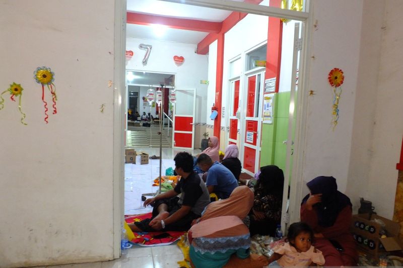 Polisi selidiki kasus keracunan massal makanan takjil di Jember