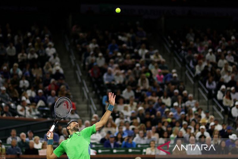 Djokovic melenggang mulus ke semifinal Jenewa