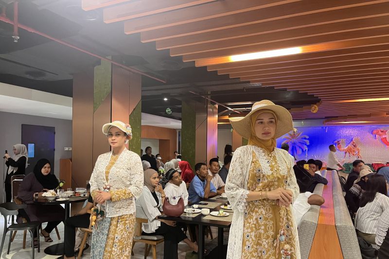 B'Gaya Efie dan K'Beta rilis busana muslim angkat budaya Maluku