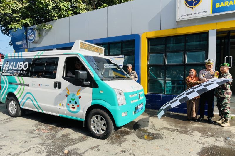 Pemkot Bogor kick off uji coba angkot listrik Cidangiang-Suryakencana