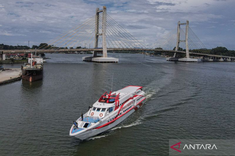 Arus mudik di pelabuhan Nusantara Kendari