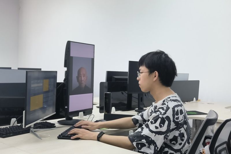 Penggunaan AI "hidupkan kembali" orang tercinta picu debat di China