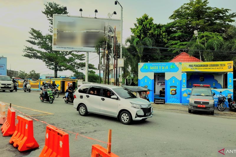 Polisi rekayasa lalu lintas antisipasi kemacetan di Kota Gorontalo