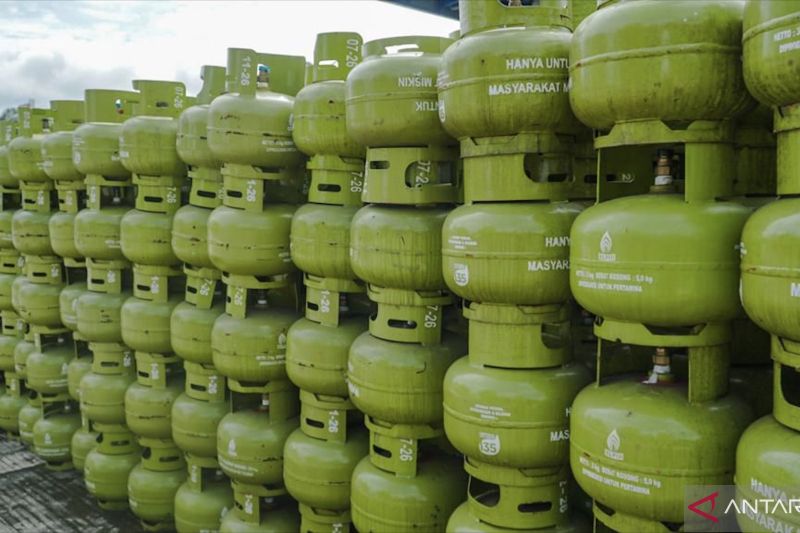 Pertamina tambah pasokan LPG 3 kg sebanyak 7 juta tabung