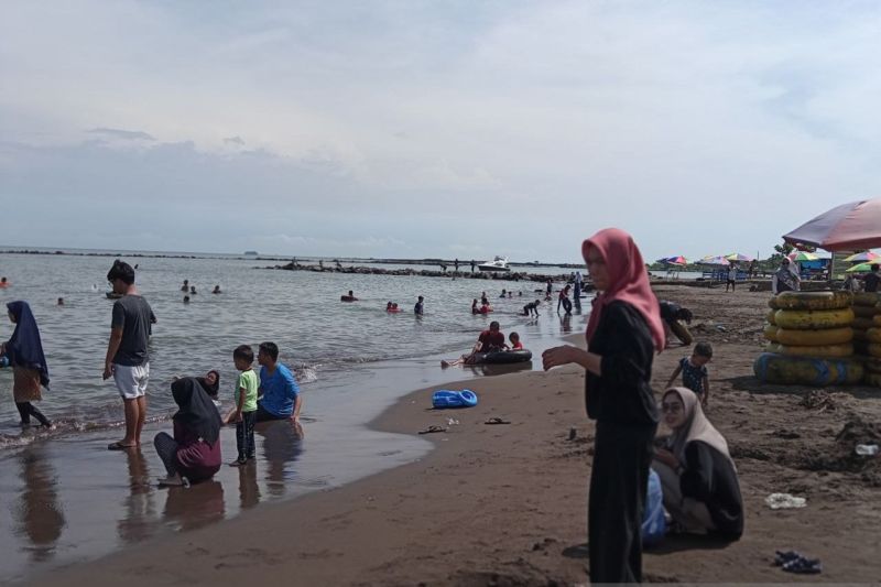 Wisata pantai jadi pilihan utama di Makassar saat libur