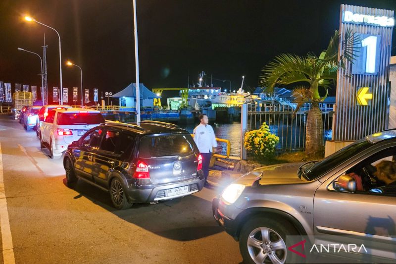 ASDP Ketapang catat sebanyak 300.325 orang kembali ke Bali