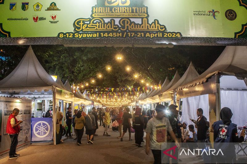 Festival Raudhah Alkhairaat di Palu