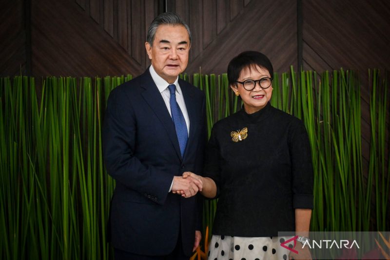 Pertemuan bilateral Menlu Indonesia dengan Menlu China