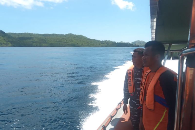 Basarnas cari kapal tanpa nama hilang kontak di perairan Gili Motang, Labuan Bajo