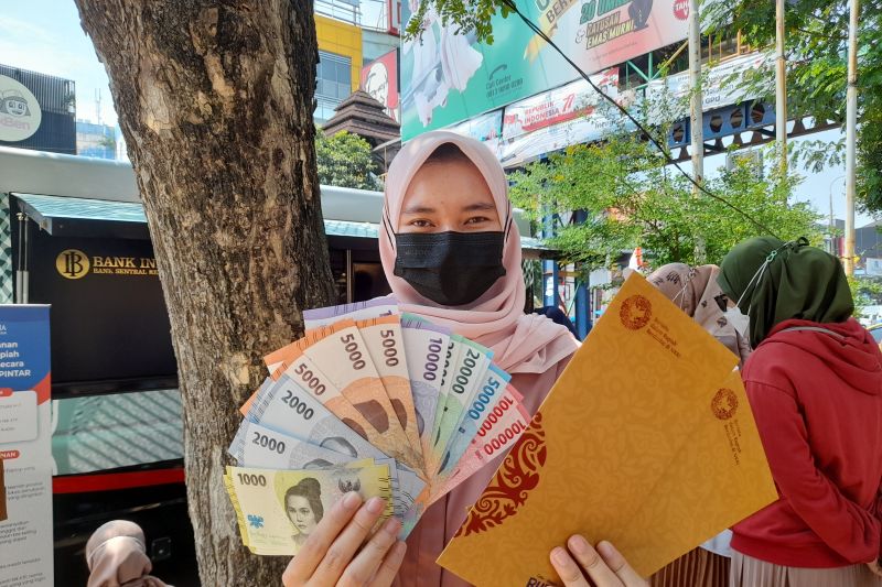 BI Banten menemukan 28 lembar uang palsu selama Ramadhan 2024
