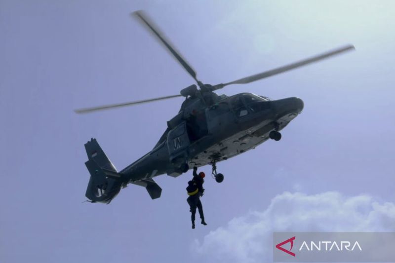 Prajurit TNI AL di Lebanon latihan evakuasi medis udara di Beirut