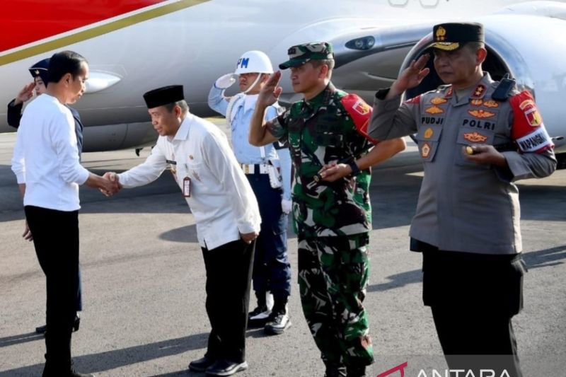 Gubernur sambut kedatangan Presiden Jokowi di Gorontalo