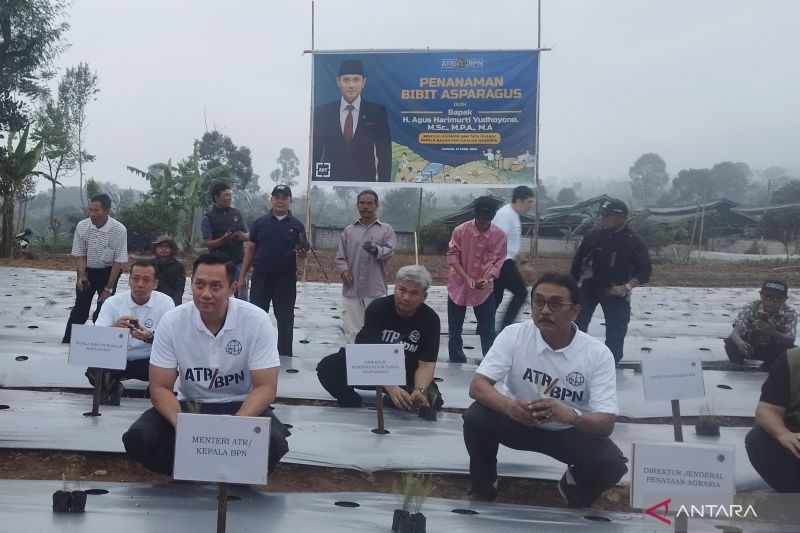 Kementerian ATR/BPN lakukan reforma agraria tanah konflik di Cianjur