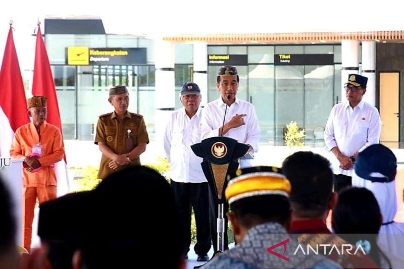 Presiden Jokowi resmikan Bandara Panua Pohuwato