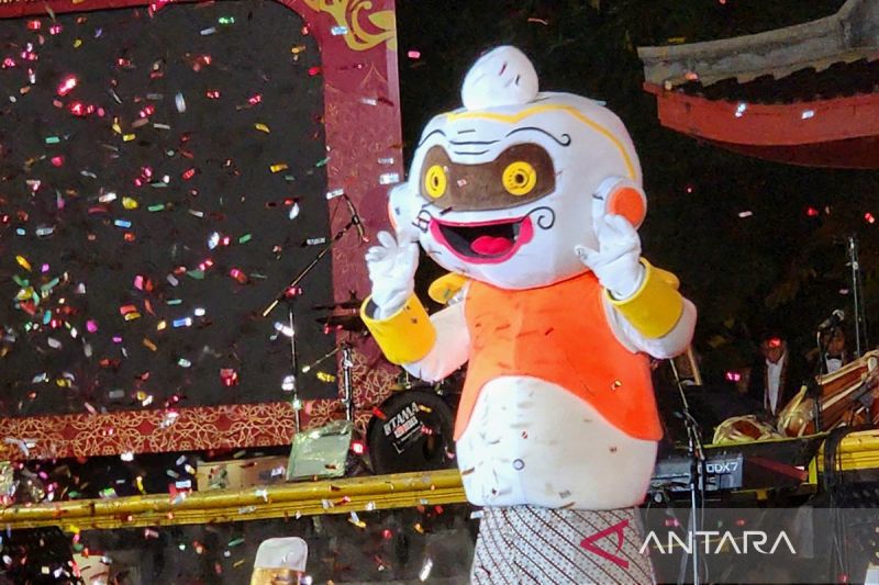 KPU luncurkan "Semarbot" sebagai maskot pilkada Jawa Tengah 2024