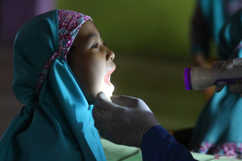 kenali-jenis-gigi-dan-tahapan-pertumbuhan-gigi-pada-bayi-dan-anak-anak