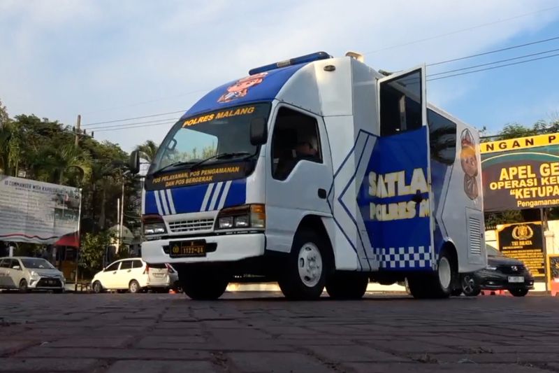 Polres Malang luncurkan pos polisi mobile untuk urai kemacetan