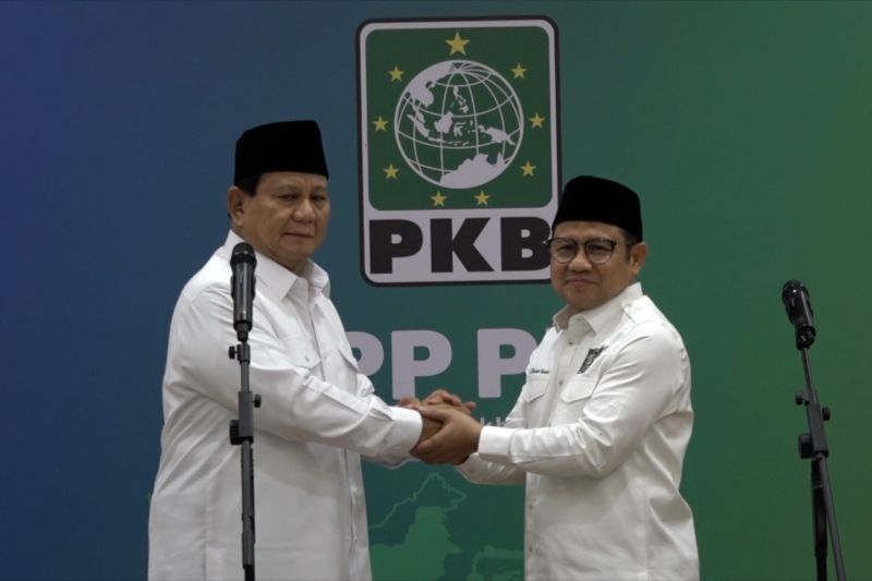 Prabowo sambangi Kantor DPP PKB disambut Cak Imin, sinyal koallisi?