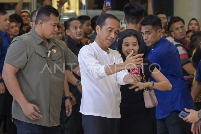 Presiden Jokowi kunjungi mal di Mataram