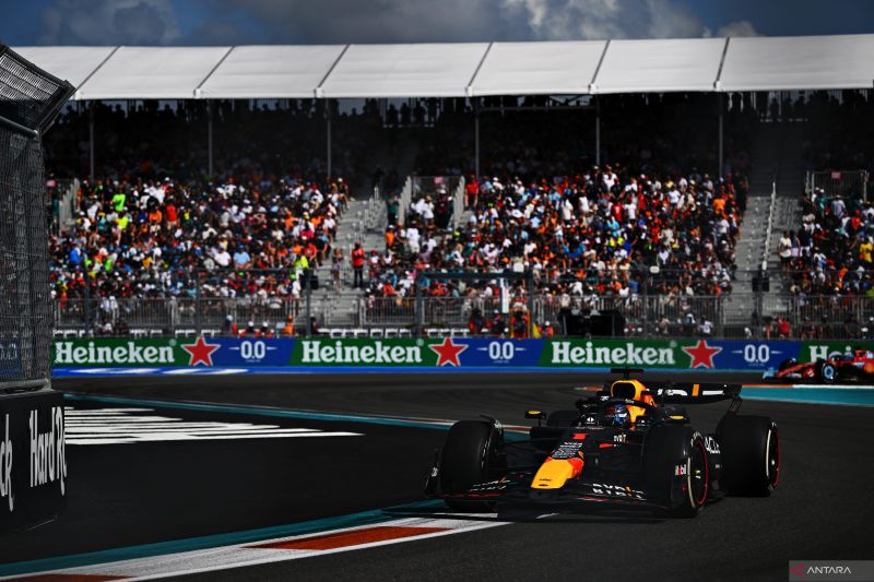 Klasemen F1: Verstappen tetap pimpin klasemen, Norris posisi kelima