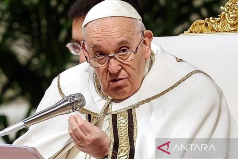 Swiss undang Paus Fransiskus ke Konferensi Perdamaian Ukraina