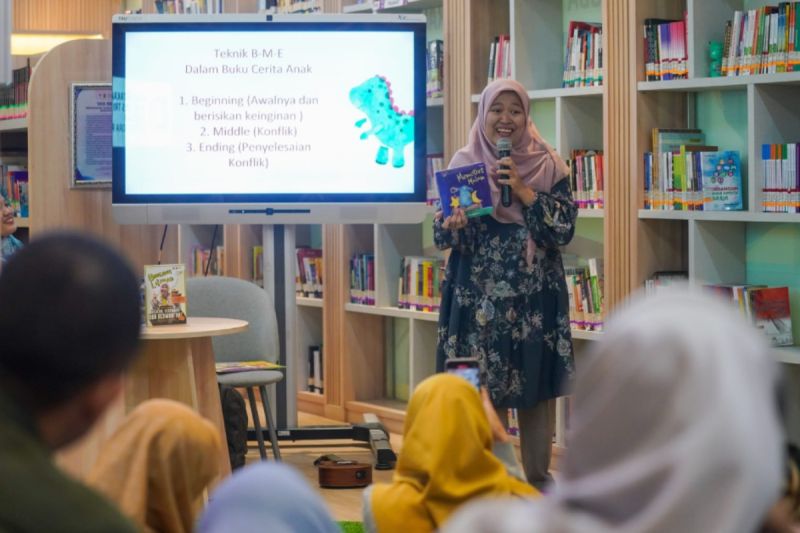 Perpustakaan Pungkas Tri Baruno Kemenpora buat Bincang Literasi
