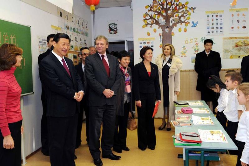 Ikatan istimewa Xi Jinping dengan sekolah dwibahasa Hongaria-China
