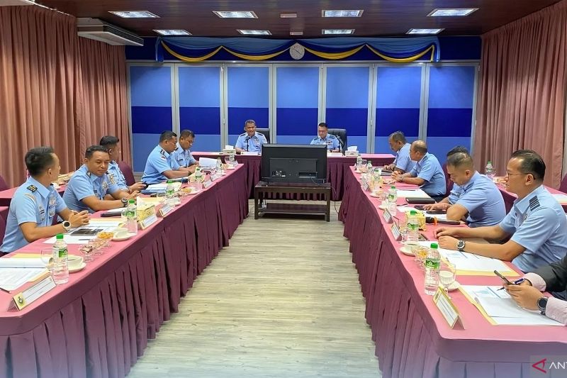 TNI AU dan militer Malaysia bahas kerja sama patroli udara