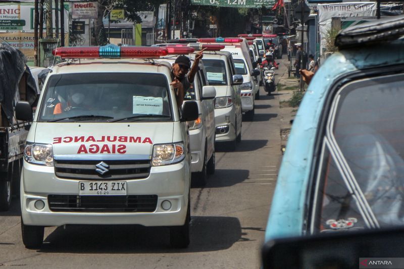 Apakah iring-iringan mobil jenazah perlu diprioritaskan?