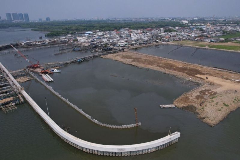 Progres pembangunan Pengaman Pantai di Teluk Jakarta capai 53 persen