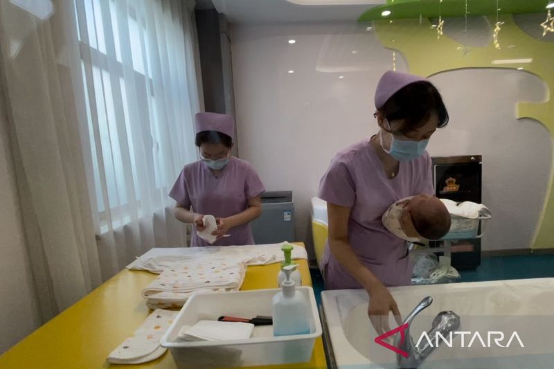 Rumah sakit di China bebaskan ibu pilih posisi saat lalui persalinan