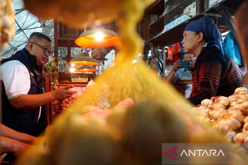 KPPU pastikan pasokan bawang putih tidak terganggu di Surabaya