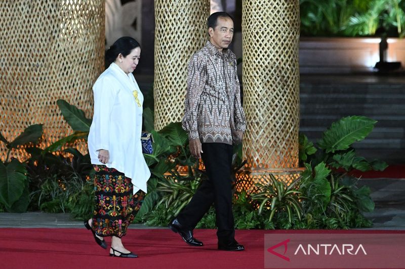 Kemarin, Jokowi kenalkan Prabowo hingga Puan singgung Jokowi di WWF